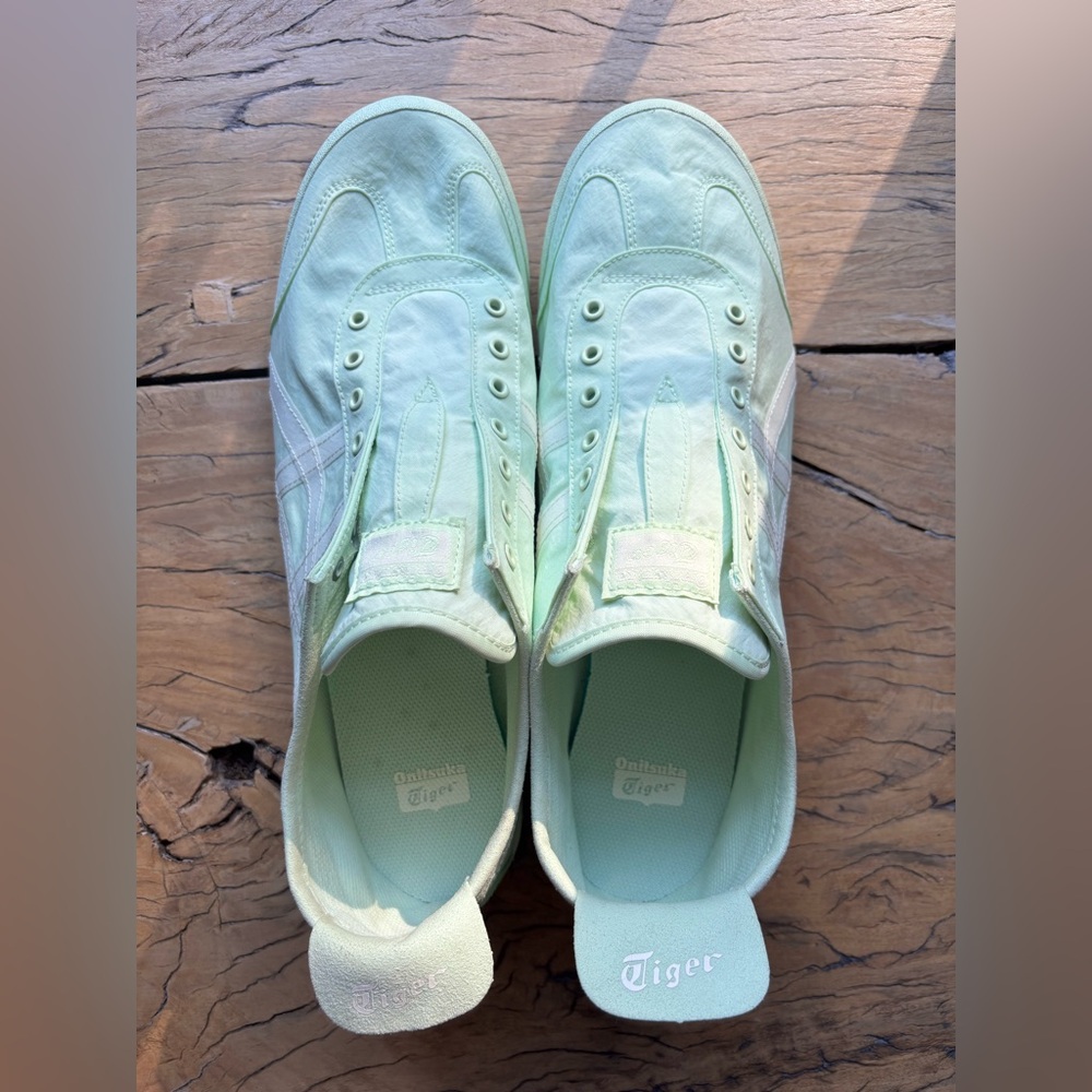 NOT FOR SALE Onitsuka Tiger by ASICS Mexico 66 Slip On Green Cream Sneakers NWOT - Picture 9 of 11